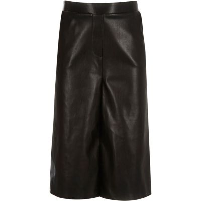 Girls black leather-look culottes